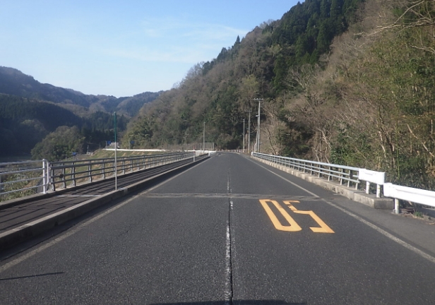 県道上地中河原線(山崎橋2)外橋梁補修工事(補助橋補修)
